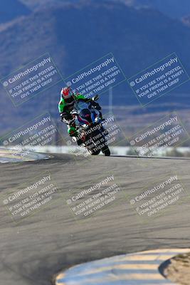 media/Jan-09-2022-SoCal Trackdays (Sun) [[2b1fec8404]]/Turns 9 and 8 (920am)/